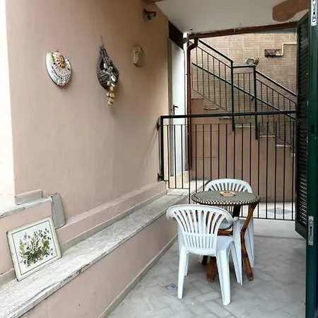 Bloom1 Rapallo